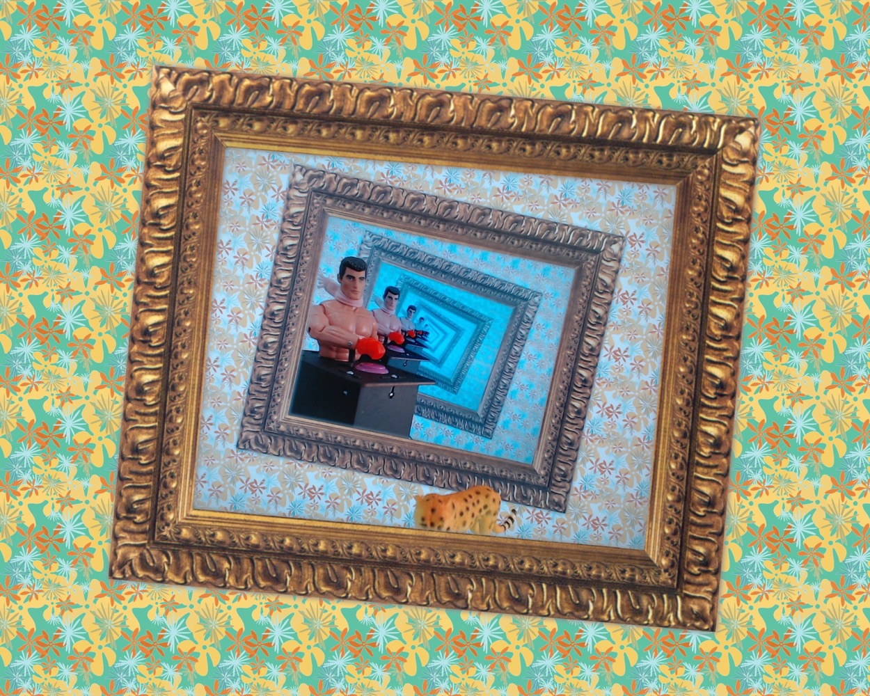 The Selfie-Selfie-O-MaticImage